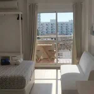 sunny-suites-jupiter-415.1costadelsol.com/